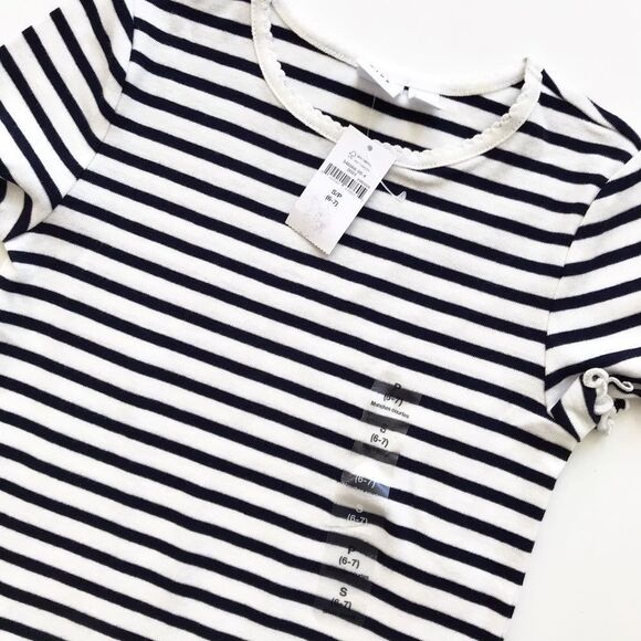 Gapkids NWT navy stripe short sleeve shirt S(6-7Y) - Picture 2 of 4